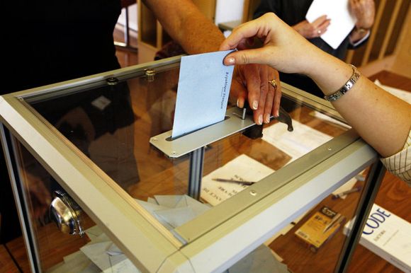 ВР планирует вернутся к вопросу о повторных выборах в проблемных округах