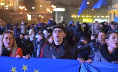 Милиция перекрыла выход одного из подземных переходов на Майдане