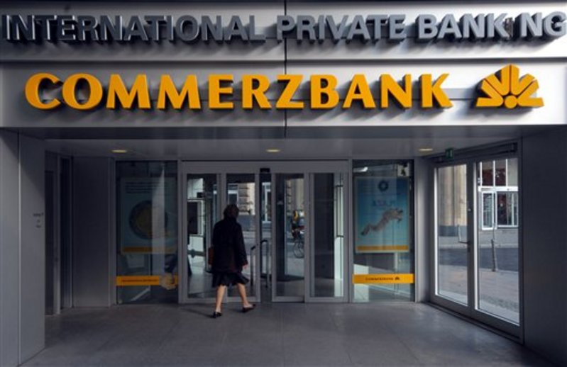 В Германии обыскали офисы Commerzbank 